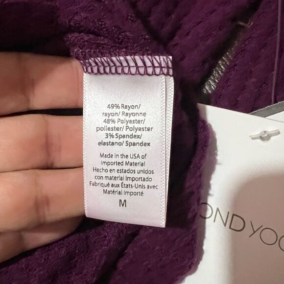 New! Beyond Yoga FRNCH Purple V-Neck Rib Knit Pullover Women’s Top Sz M - Picture 8 of 12
